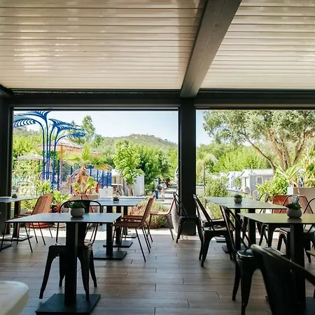 Mobil Confortable Avec Terrasse A - Api-1-52-365