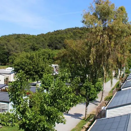 Mobil Confortable Avec Terrasse A - Api-1-52-365