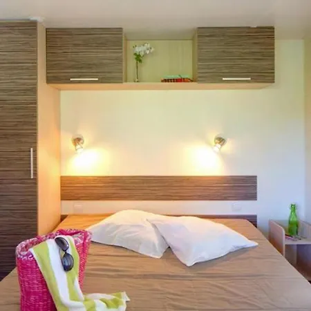 Mobil Confortable Avec Terrasse A - Api-1-52-365 * Борм-ле-Мимоза